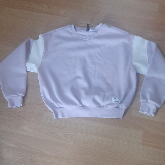 💟H&M sweatshirt - Picture 1 of 8